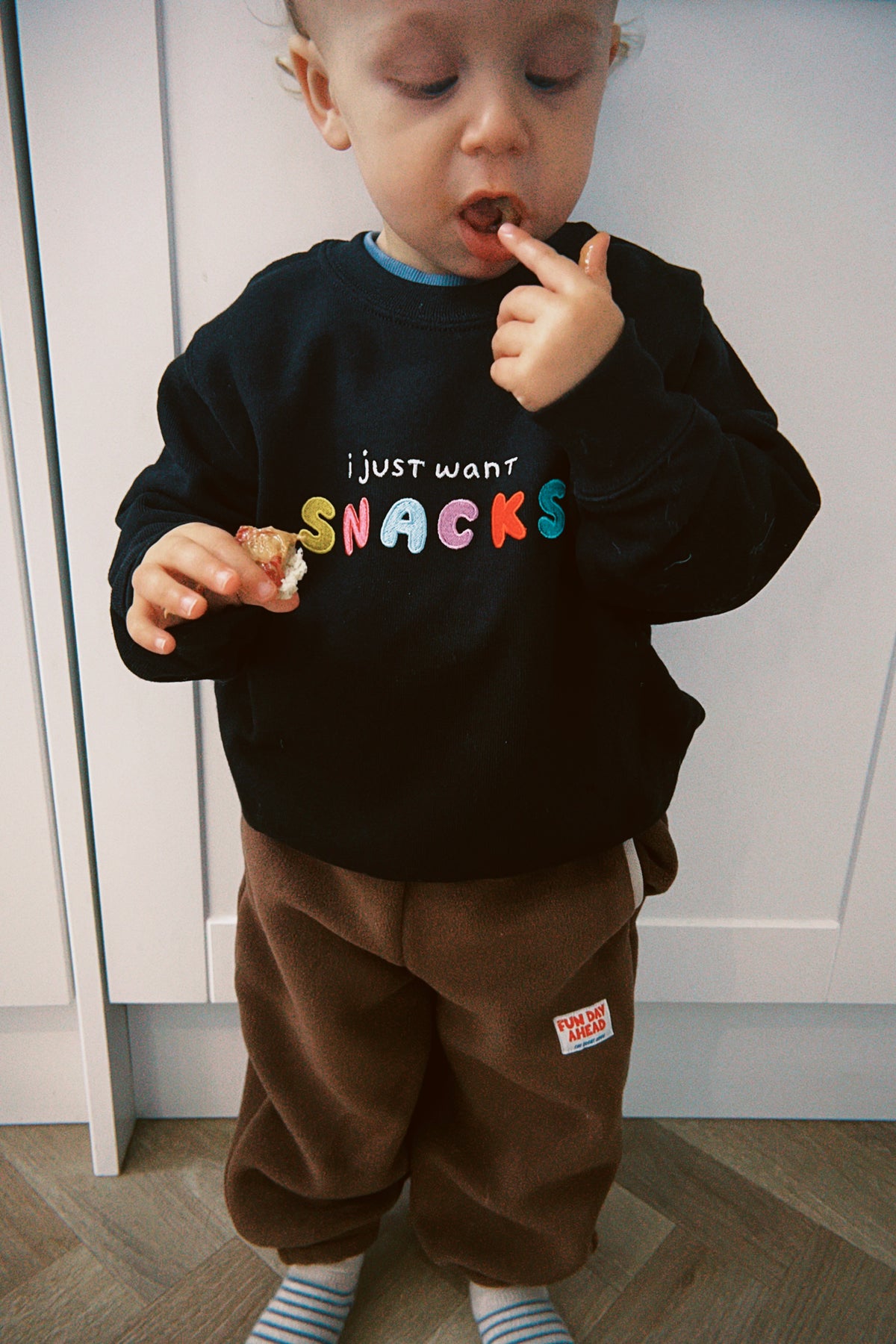 KIDS - I Just Want SNACKS Oversized Sweatshirt