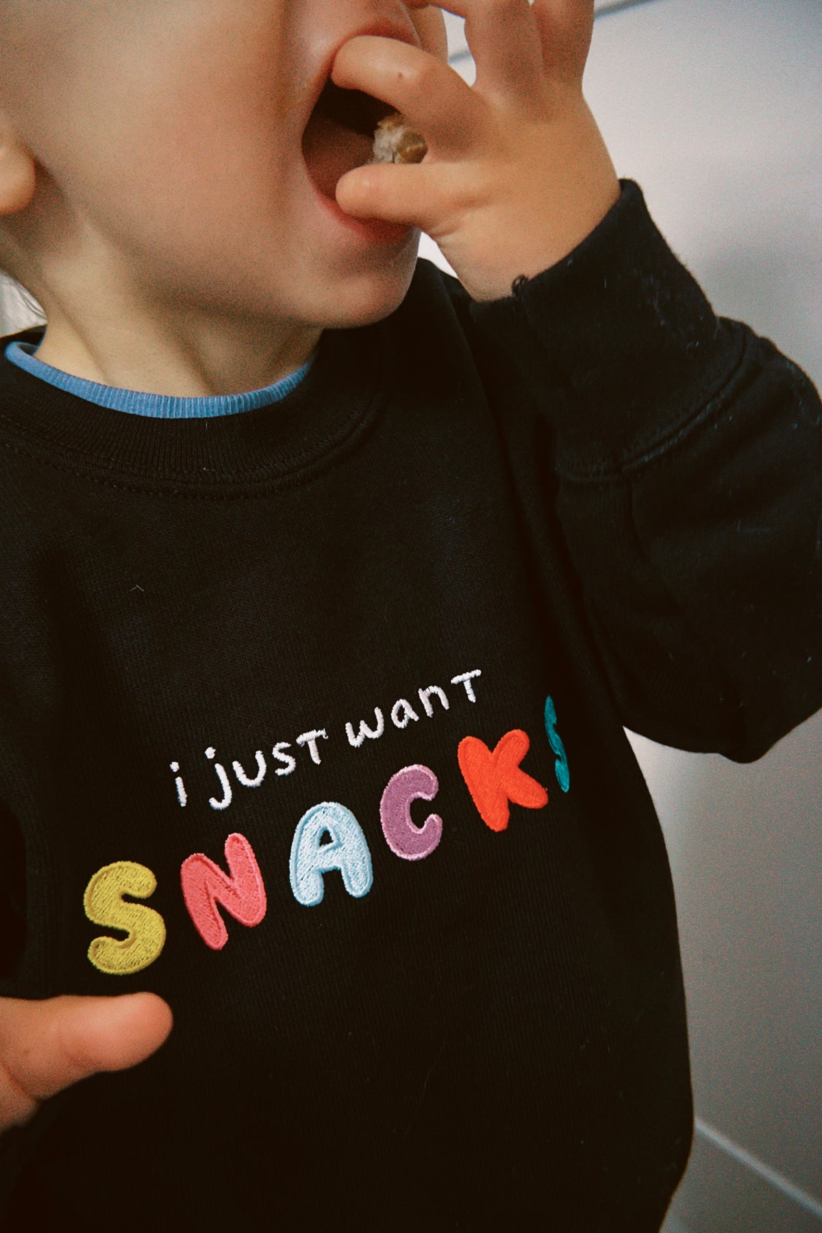 KIDS - I Just Want SNACKS Oversized Sweatshirt